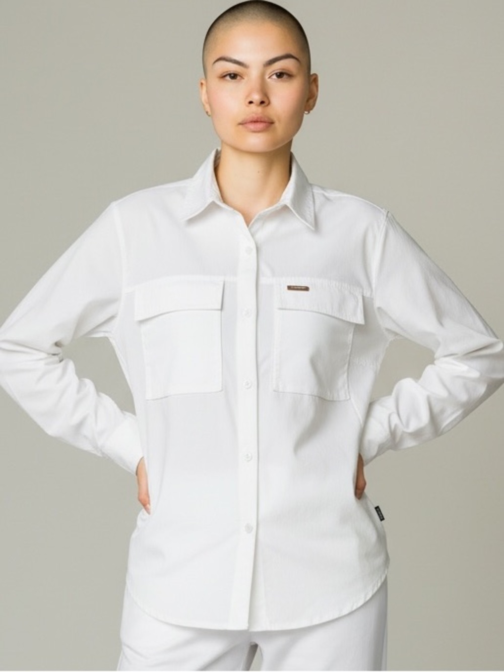 REI Co-op White Button-Up Hiking Shirt Women’s Medium
